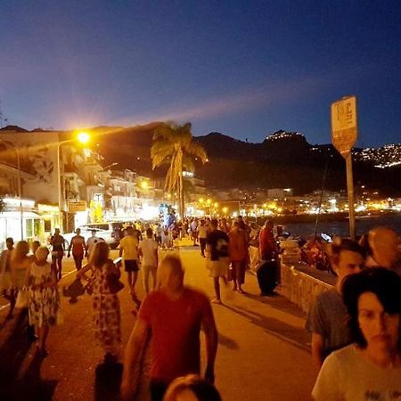 Roberto House Beach - Taormina Mare Giardini Naxos Ngoại thất bức ảnh